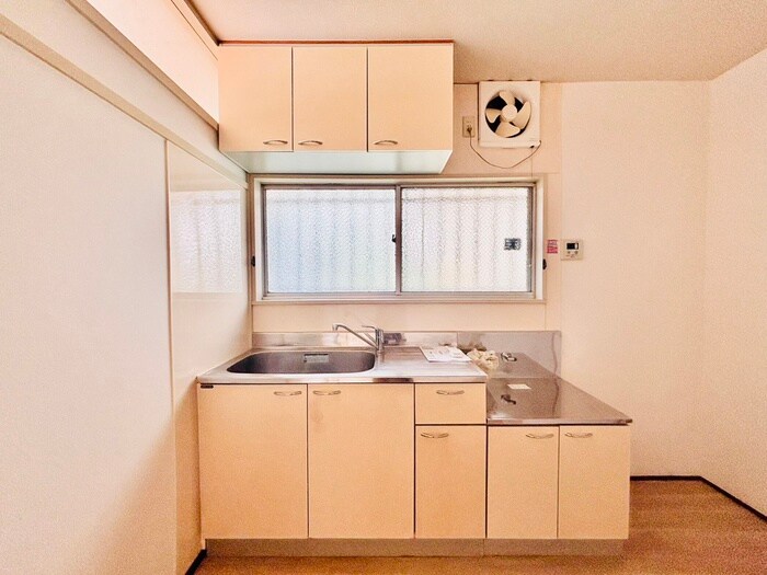 山百合荘の物件内観写真