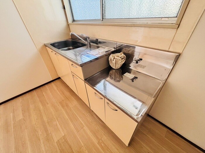 山百合荘の物件内観写真