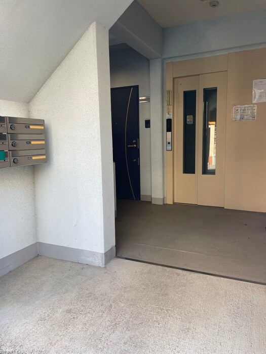 ハ－モニ－ハウス十条(101)の物件外観写真