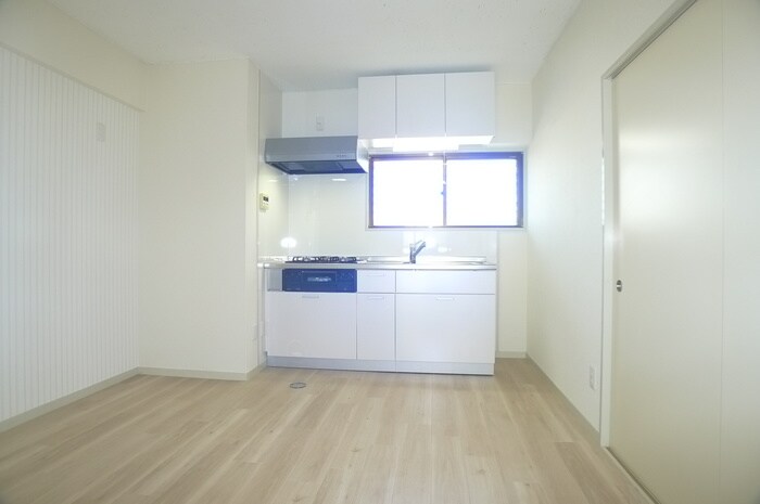 コーシンマンションの物件内観写真