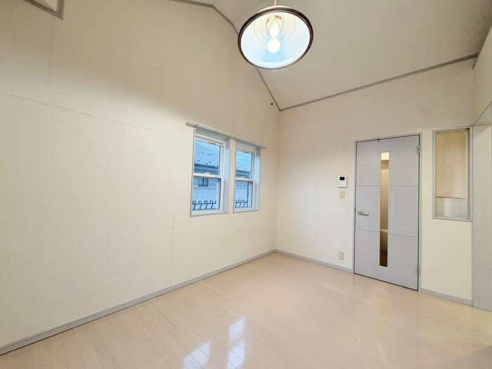 ロッシェル北里Ⅱの物件内観写真