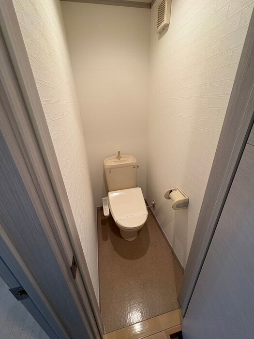 ロッシェル北里Ⅱの物件内観写真