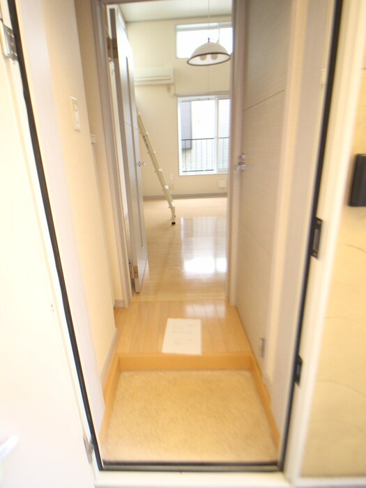 ロッシェル北里Ⅱの物件内観写真