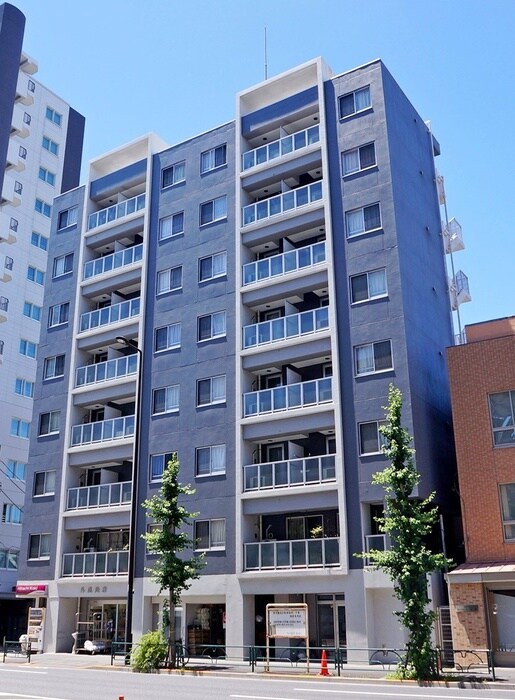 キャビン・ドゥ・ルミエ－ルの物件外観写真