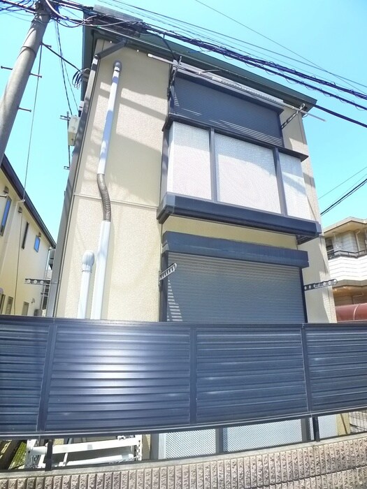 ドゥエルの物件外観写真