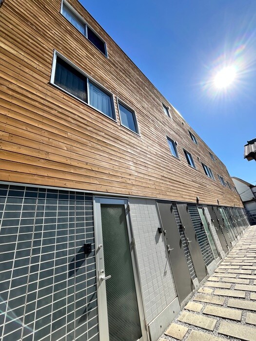 パルティータ四つ木の物件外観写真