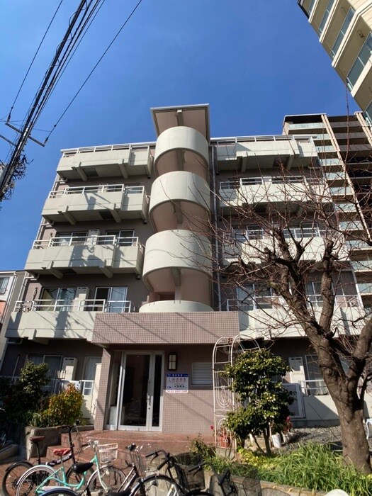 アドレ志茂の物件外観写真