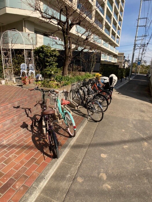 アドレ志茂の物件外観写真