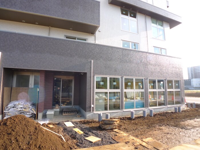 ジャルダン　デ　グリシーヌの物件外観写真