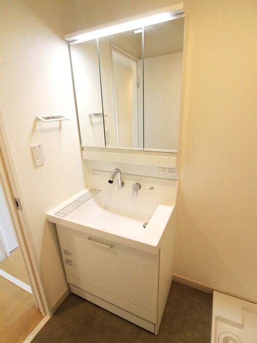 ジャルダン　デ　グリシーヌの物件内観写真