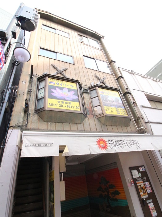 関萬ビルの物件外観写真