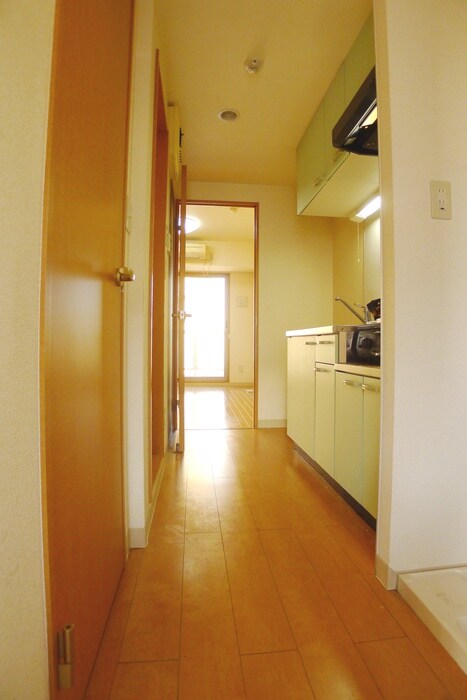 イ－ストシティタワ－ズの物件内観写真