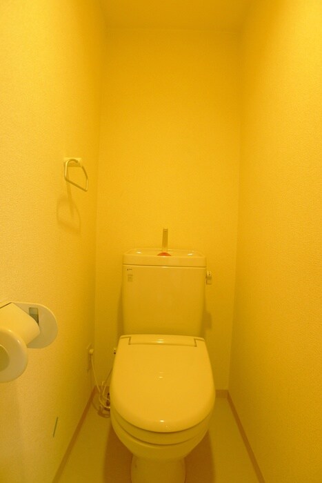 イ－ストシティタワ－ズの物件内観写真