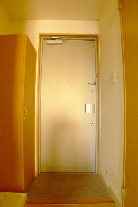 イ－ストシティタワ－ズの物件内観写真