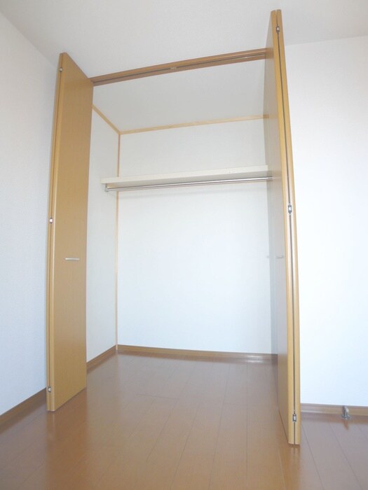 グランモアA棟の物件内観写真