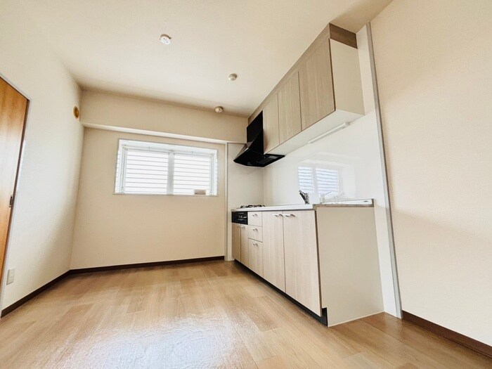 ルミエ－ル藤が丘の物件内観写真