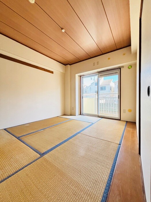 ルミエ－ル藤が丘の物件内観写真