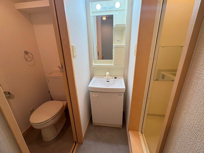 レザンヴィ－ゼの物件内観写真