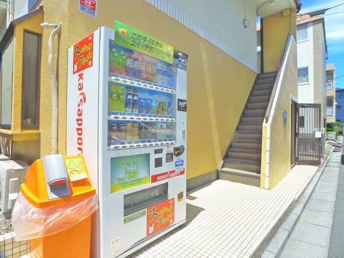 サンプレイスＳの物件外観写真