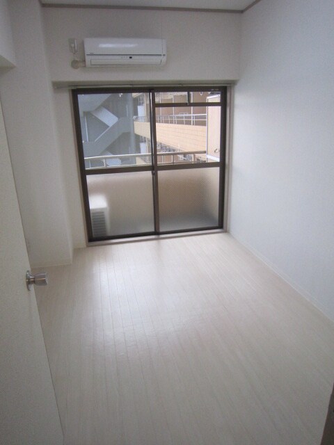 フラット７５の物件内観写真