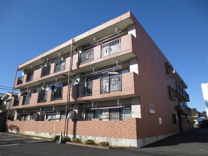 メゾン・ハピネスの物件外観写真