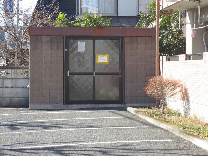 メゾン・ハピネスの物件外観写真