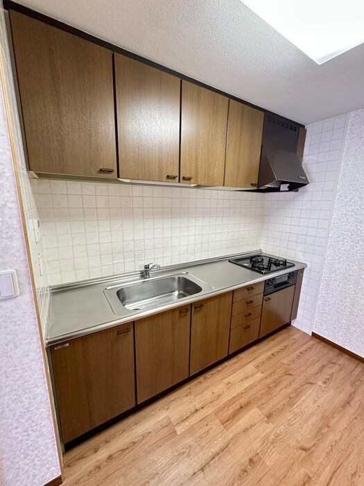 バ－ドタウン７番館の物件内観写真