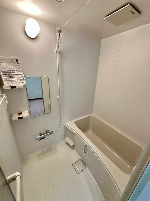 バ－ドタウン７番館の物件内観写真