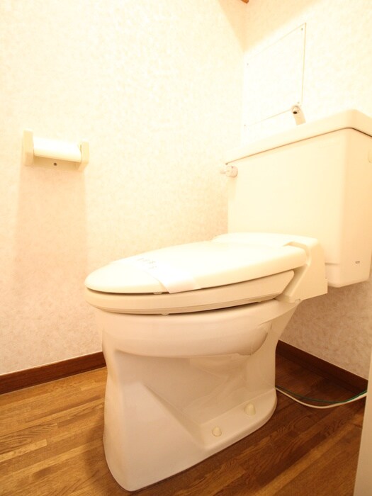 バ－ドタウン７番館の物件内観写真