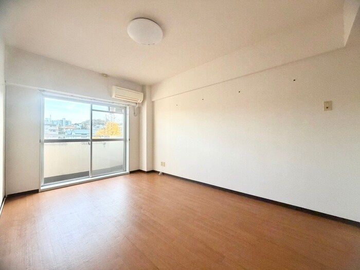 マルベリーコートの物件内観写真