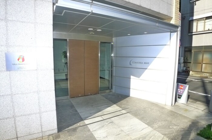 コンフォリア錦糸町の物件外観写真