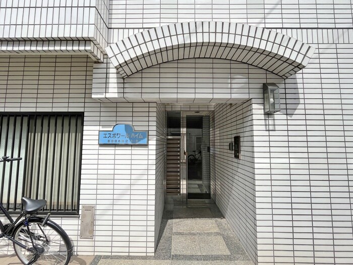 エスポワールハイムの物件外観写真