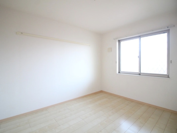 リズセンティアＢの物件内観写真