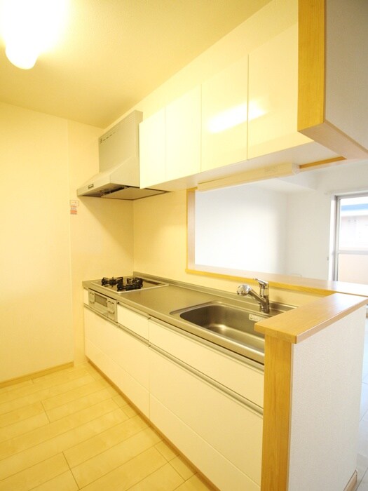 リズセンティアＢの物件内観写真