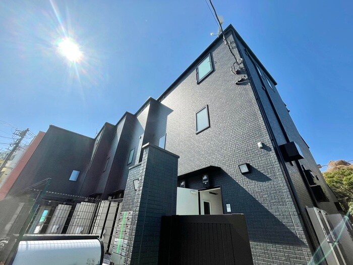 マーレ西巣鴨の物件外観写真