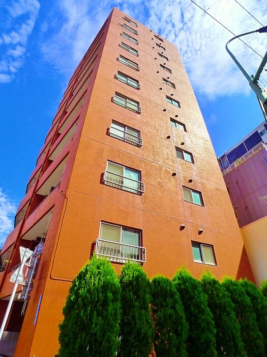 ﾗｲｵﾝｽﾞﾏﾝｼｮﾝ田端（４０３）の物件外観写真