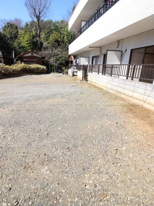 清水ハイツの物件外観写真