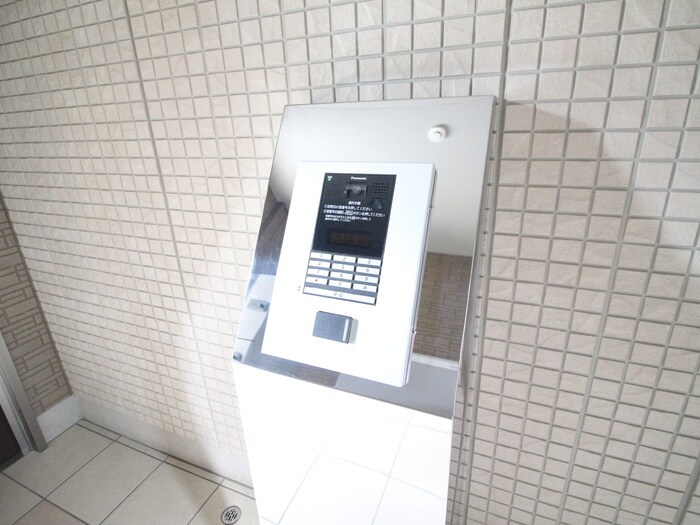 プラムスクエアの物件外観写真