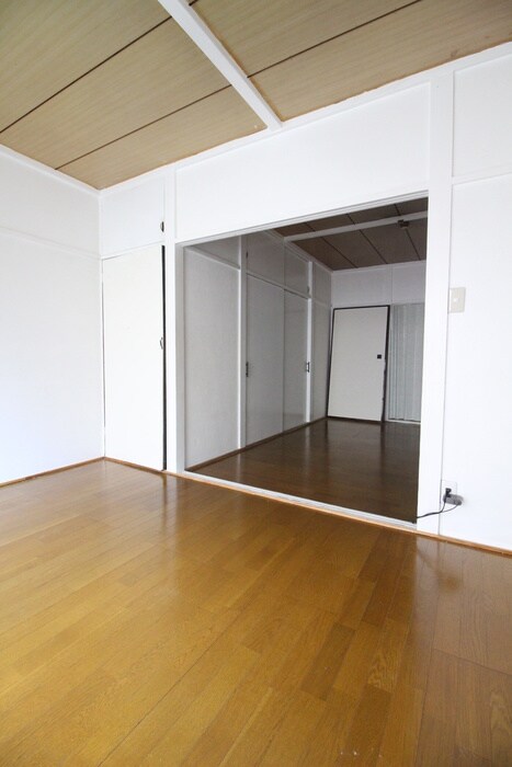 パークサイドハウスの物件内観写真