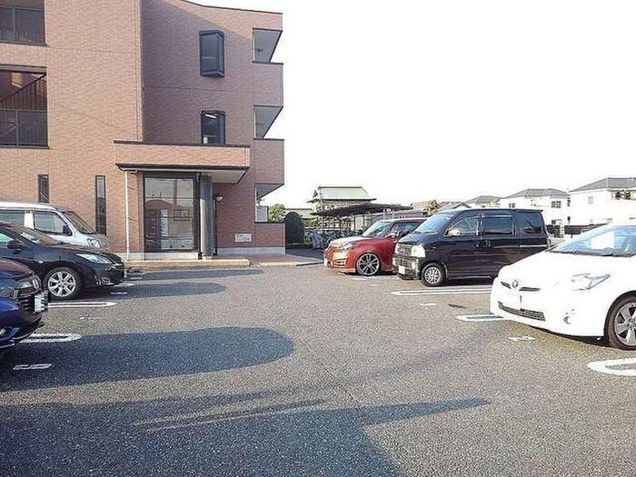 グレイスの物件外観写真