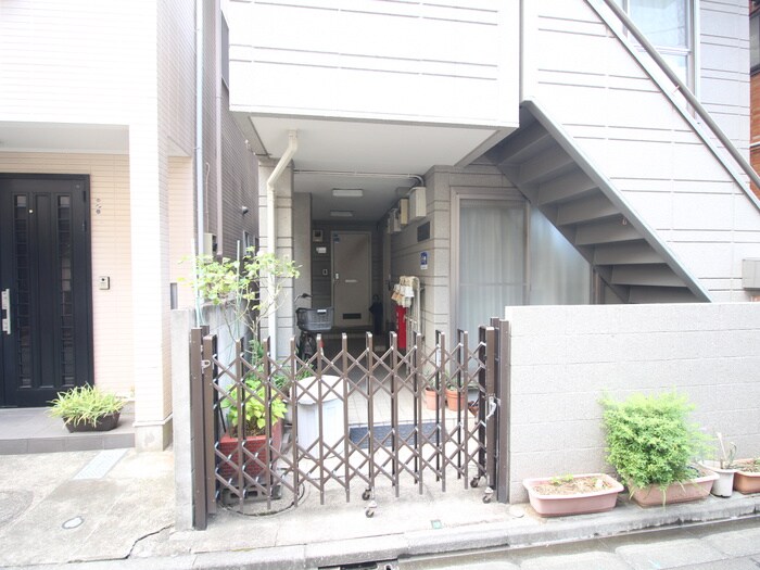 クレストナカジマの物件外観写真