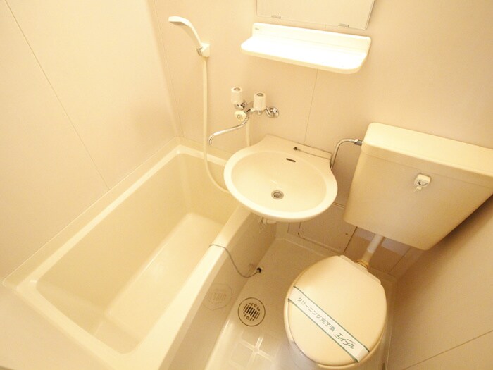 クレストナカジマの物件内観写真