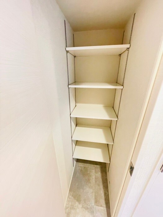 ロイジェント大山西町の物件内観写真