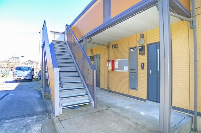 リヴェ－ル司の物件外観写真