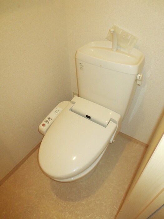 リヴェ－ル司の物件内観写真