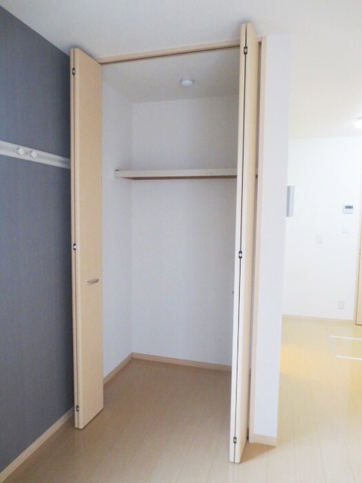 リヴェ－ル司の物件内観写真