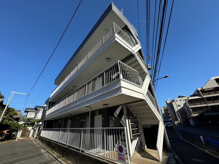 グランドコ－ポの物件外観写真