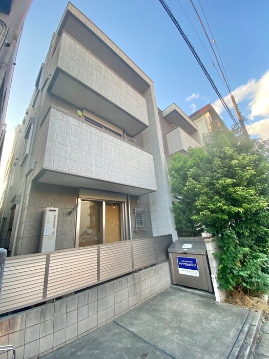 カーサフェリーチェの物件外観写真