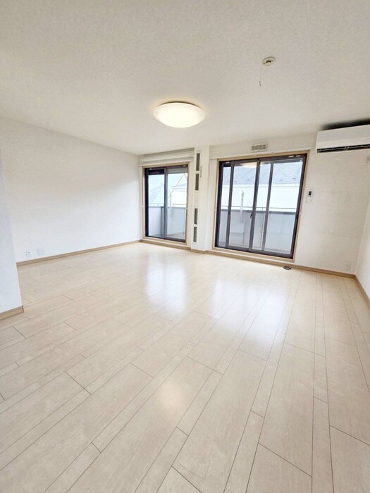 西落合３丁目テラスハウスの物件内観写真