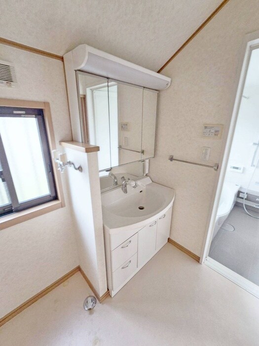 西落合３丁目テラスハウスの物件内観写真